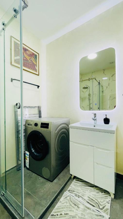 2Br Tashkent City Fountain View Екстер'єр фото